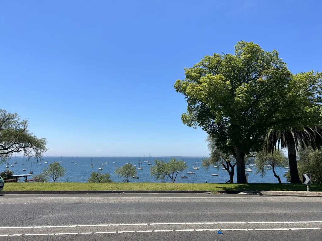 Eastern Beach Road Geelong